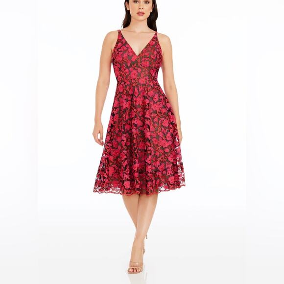 NWT Dress the Population Elisa Floral Embroidered Dress Fuschia Small - Picture 1 of 7